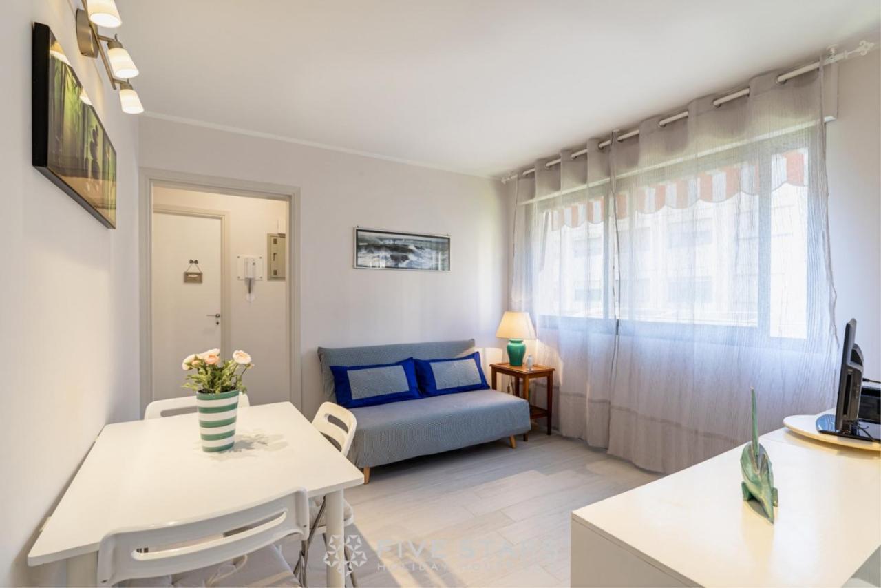 La Canard Des Etoiles Five Stars Holiday House Nice Luaran gambar